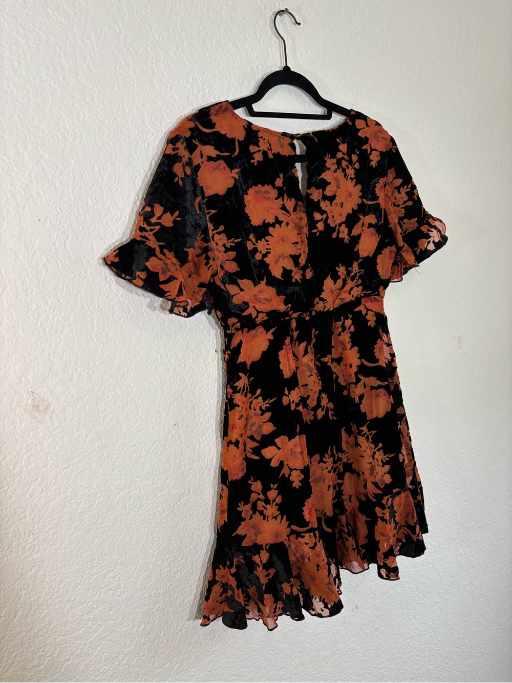 Lulus A Touch of Magic Black Floral Print Velvet Mini Dress Size Small - Picture 12 of 16
